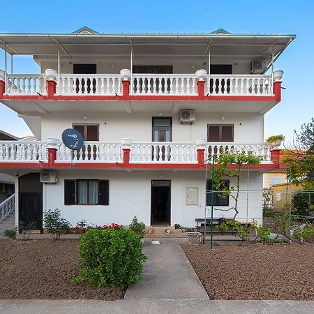 Ferienwohnung Beluga Budva Exterior foto