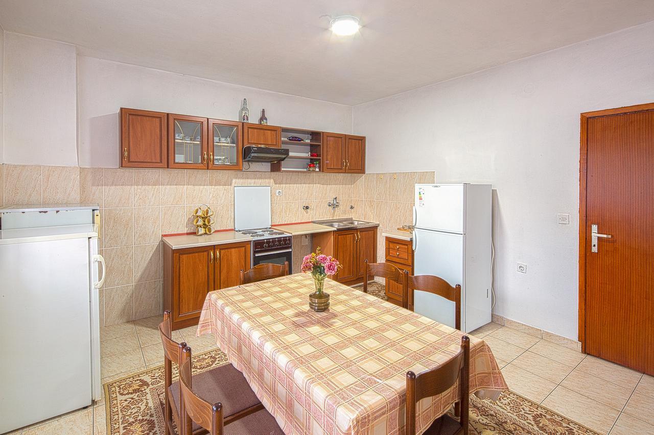 Ferienwohnung Beluga Budva Exterior foto